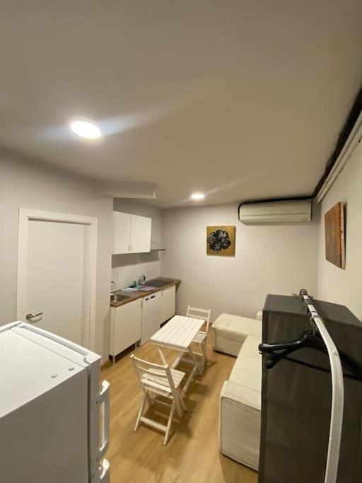 Ferienwohnung Duplex In Guindalera Madrid Exterior foto